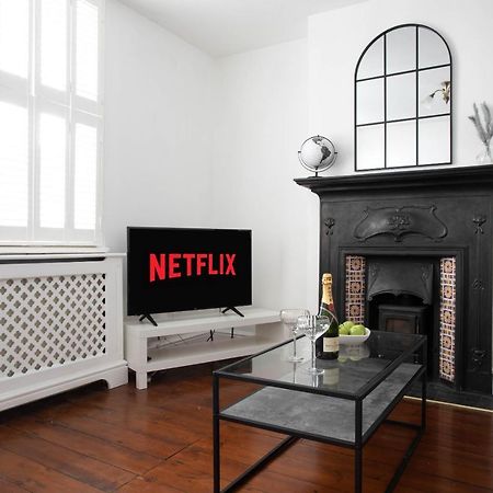 30 Percent Off Monthly Stays - City Centre - 3 Bedrooms St Albans Bagian luar foto